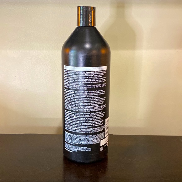 MATRIX TOTAL RESULTS UNBREAK MY BLONDE SULFATE-FREE STRENGTHENING SHAMPOO NEW - Picture 2 of 3